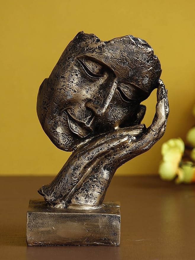 Serene Face Resin Showpiece – Golden Abstract Sculpture for Home Decor
