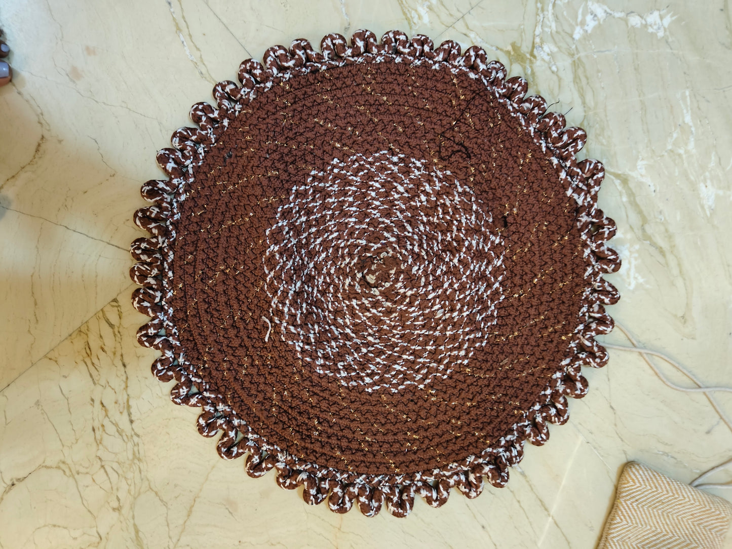 Brown Braided Round Bathroom Mat – Handmade Boho Touch