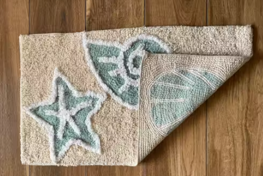 Ocean Shells Bathroom Mat – Soft & Absorbent | Anti-Slip