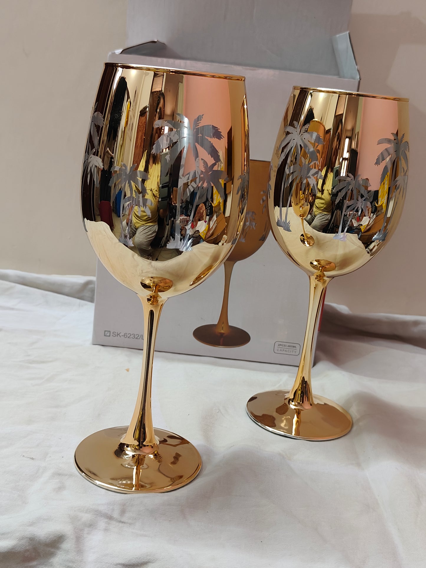 Golden Palm Luxury Wine Glasses – Set of 2