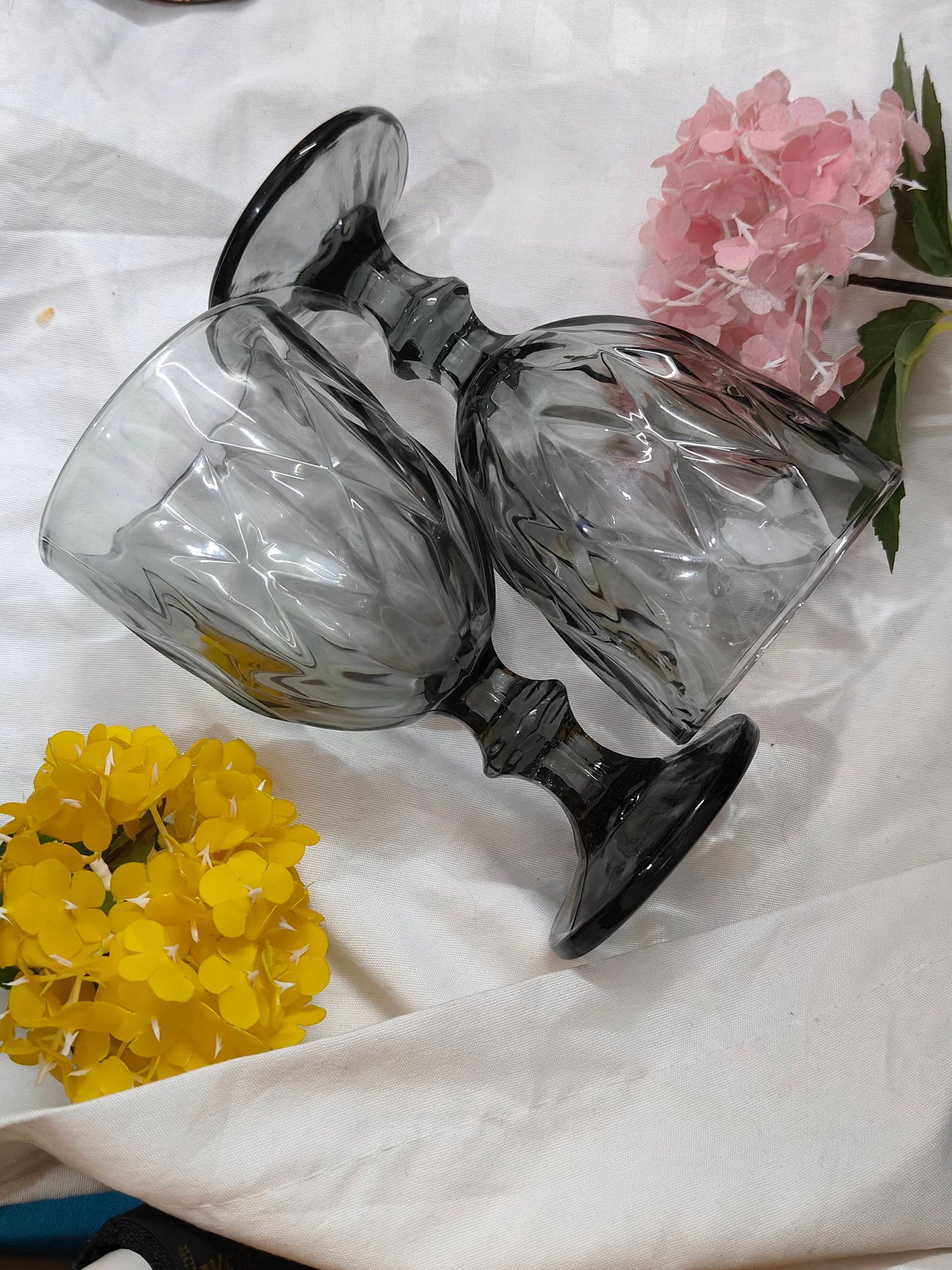 Smokey Diamond-Cut Wine Glasses – Set of 2