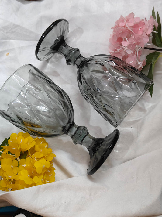 Smokey Diamond-Cut Wine Glasses – Set of 2