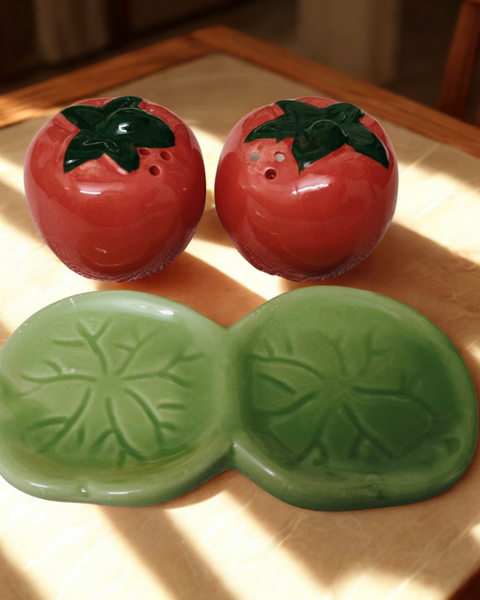Tomato-Shaped Ceramic Salt & Pepper Shaker Set with Leaf Tray